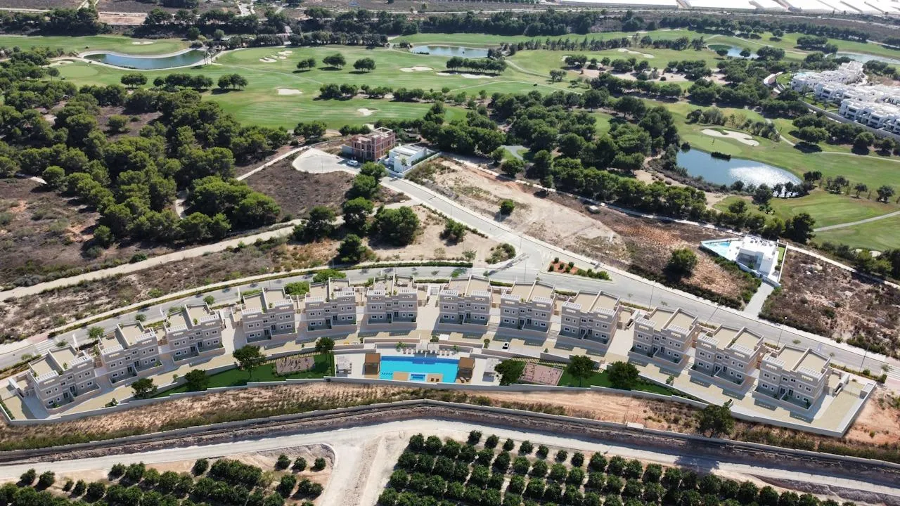 Bungalow te koop in Pilar de la Horadada, Alicante, Spanje