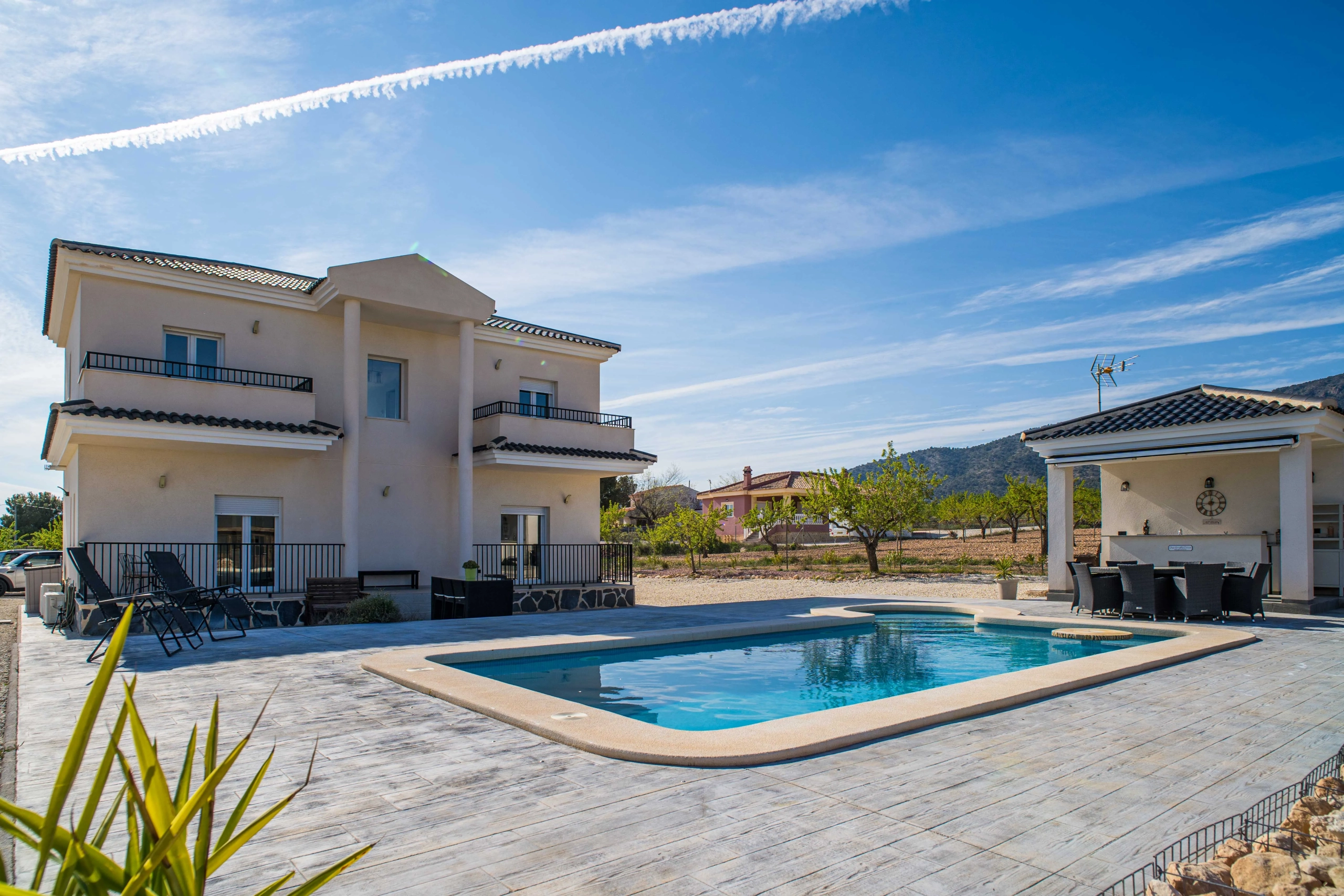 Villa te koop